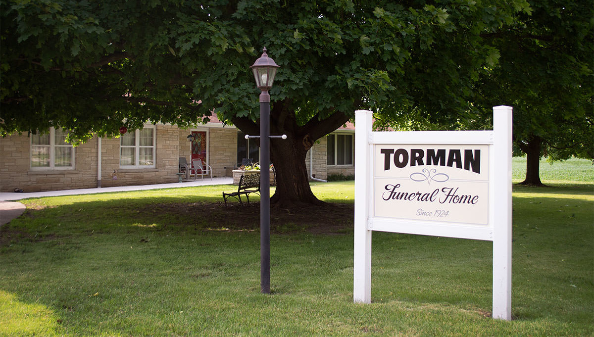 Torman Funeral Home in Paw Paw, Illinois